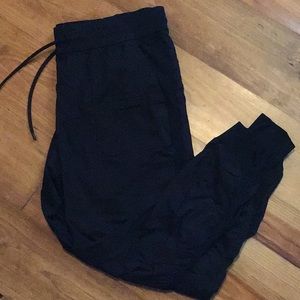 LULULEMON JOGGERS